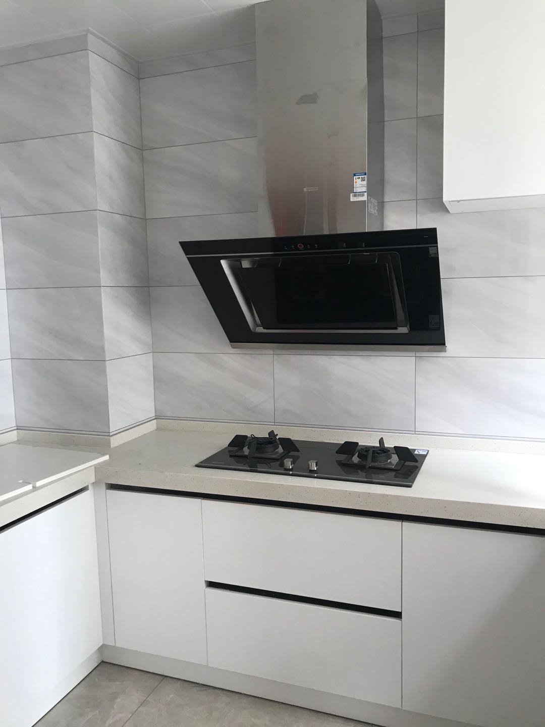 1593490596716182.jpg 1593490596716182.jpg